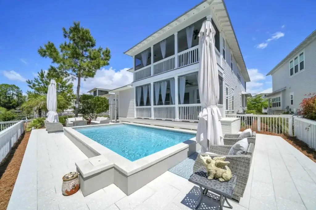 Naturewalk at Seagrove homes with private pools have greater income potential.